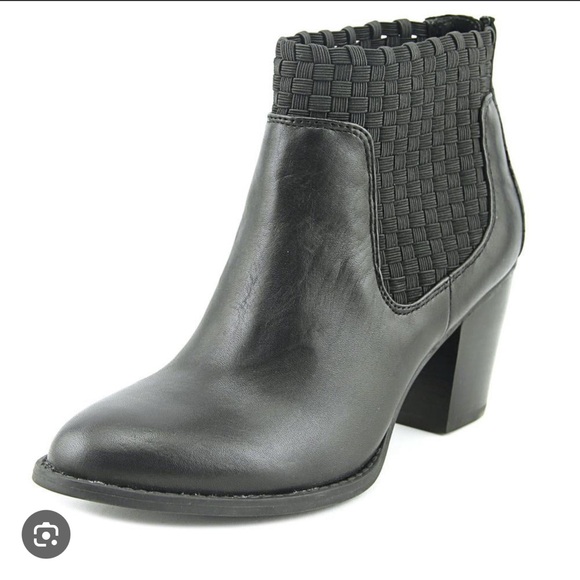 🖤 Jessica Simpson Yeni Ankle Bootie. Black Leather Size 10 😍 - Picture 2 of 13